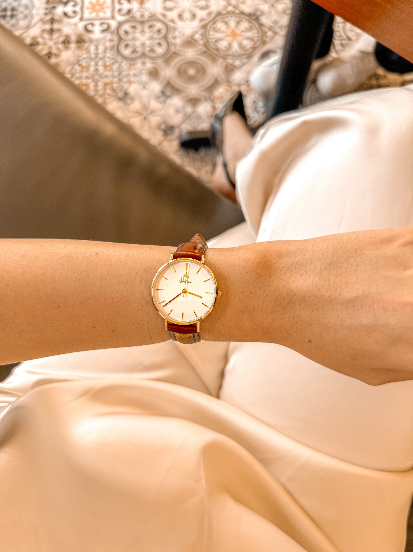 Timeless Watch Café