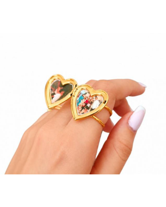 Relicario Ring