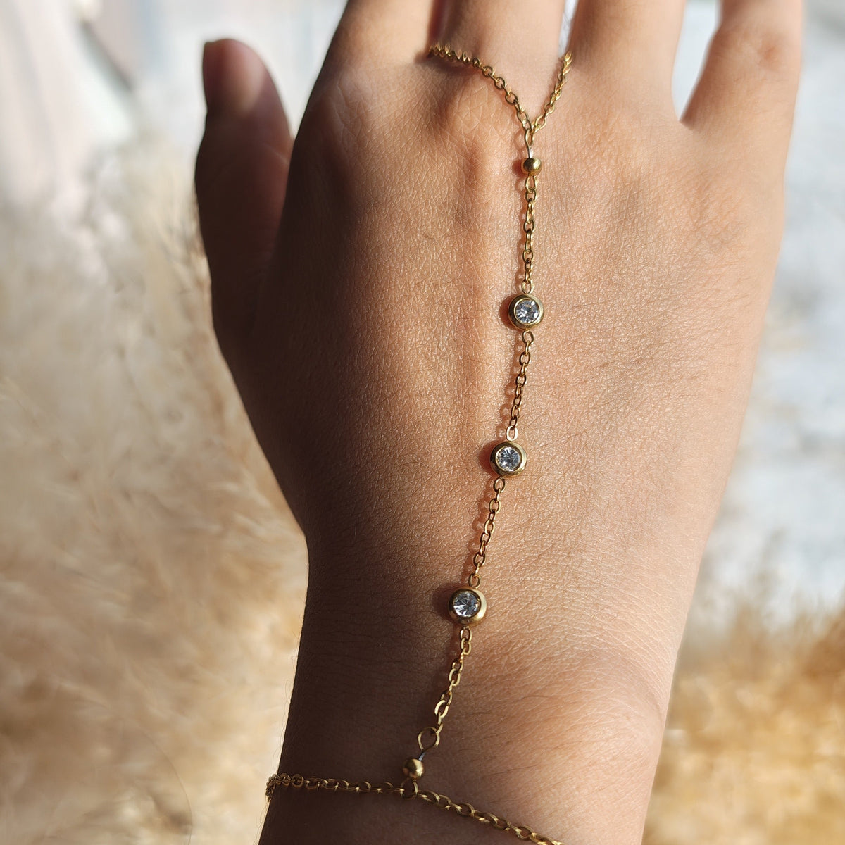 Mano Bendita Bracelet