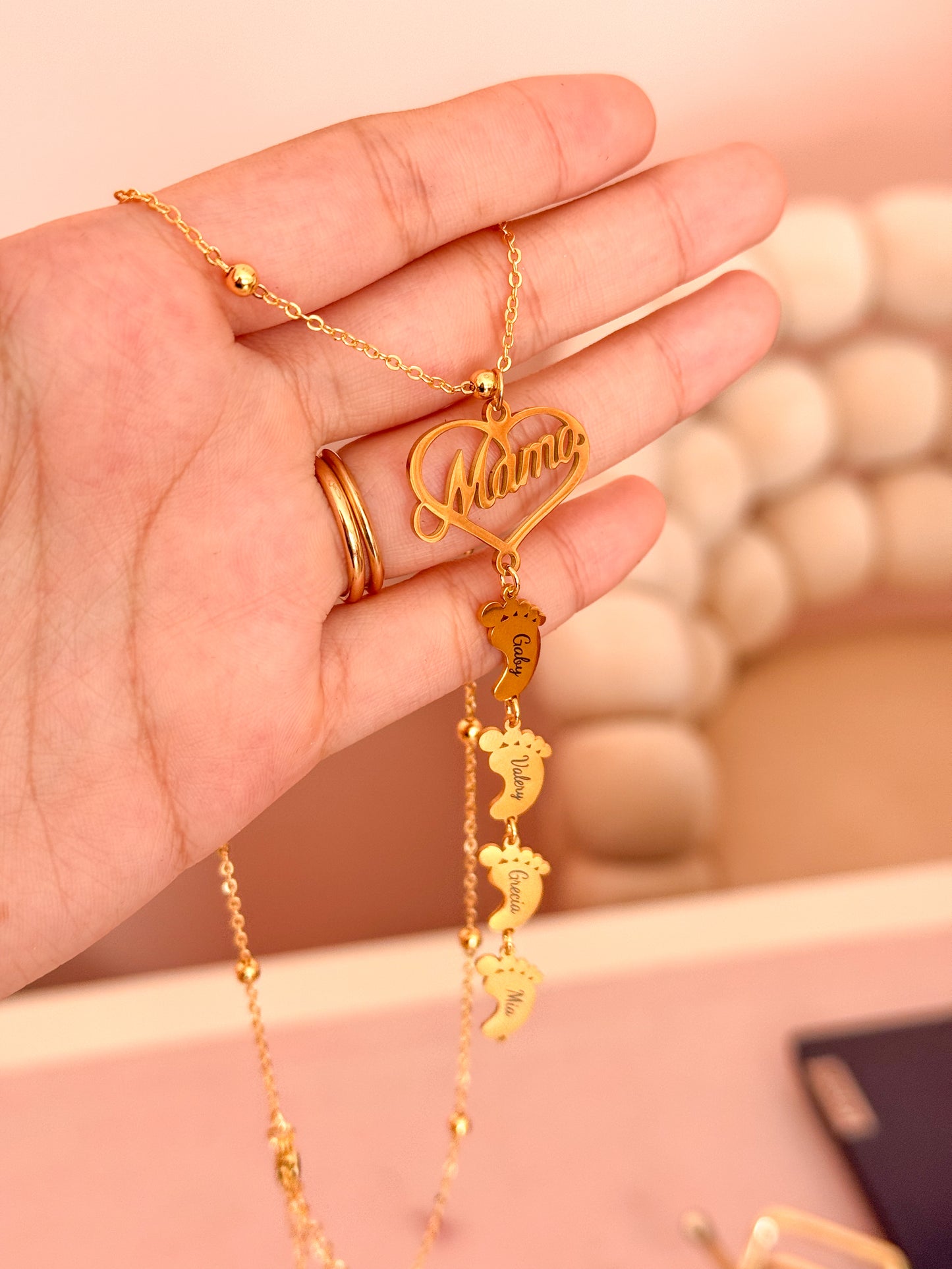 Preciosa Familia Necklace