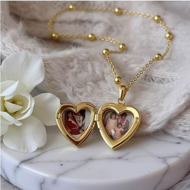 Memories Necklace