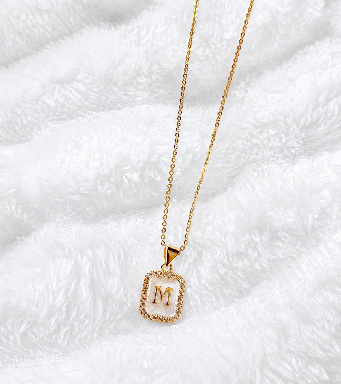 La eterna Necklace