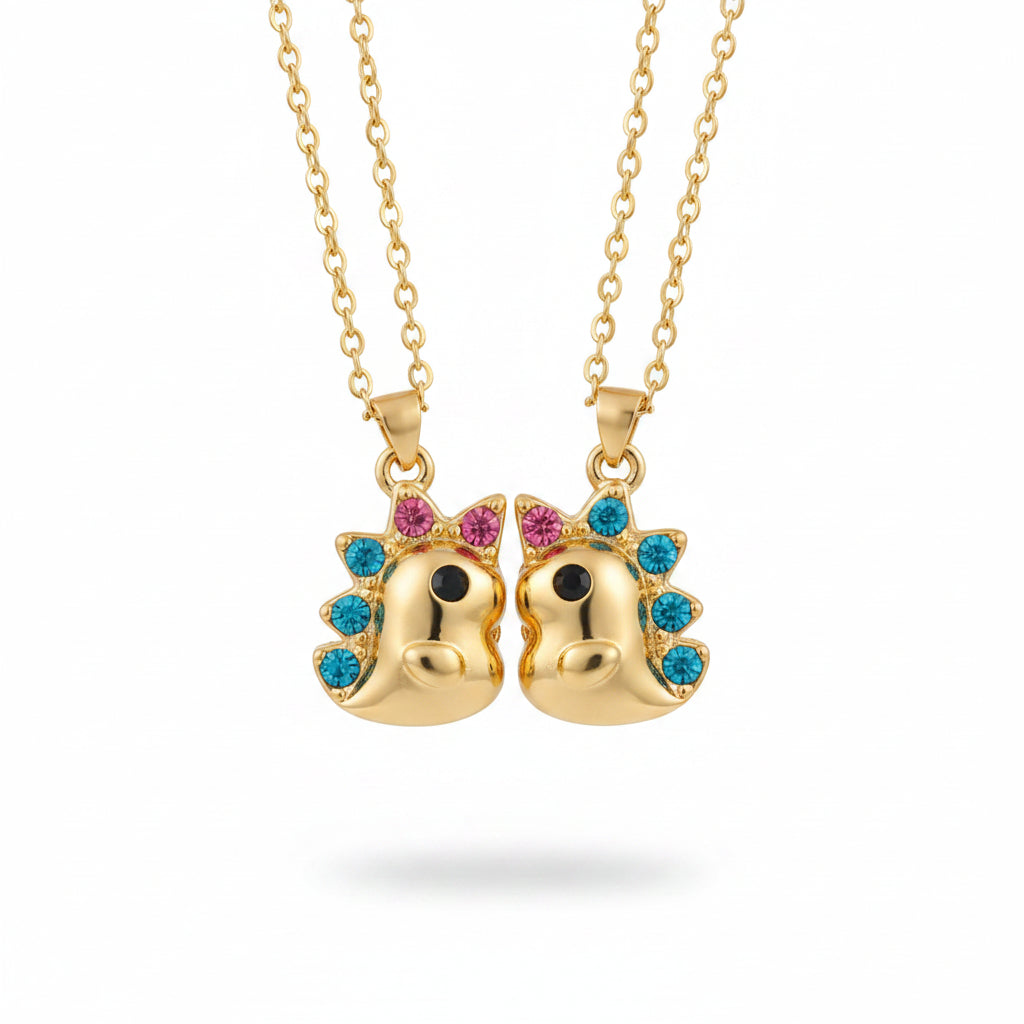 Única necklaces