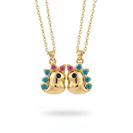 Única necklaces